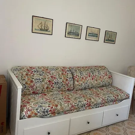 Gemma 1 Via Donnigheddu 4 アパート *